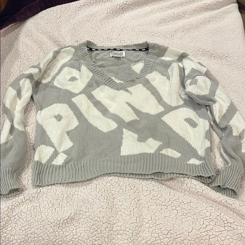 PINK Victoria's Secret Gray and White Women's Sweater